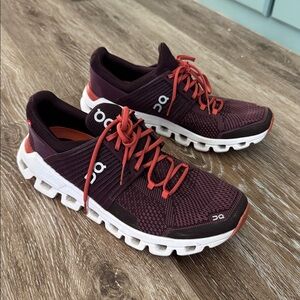 On Cloudswift Plum size 9